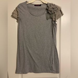 Long gray top with decorative sleeve